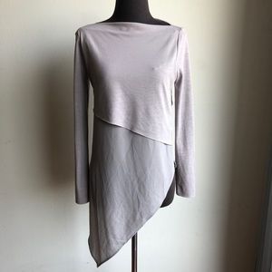 Zara W&B sz S asymmetrical blouse